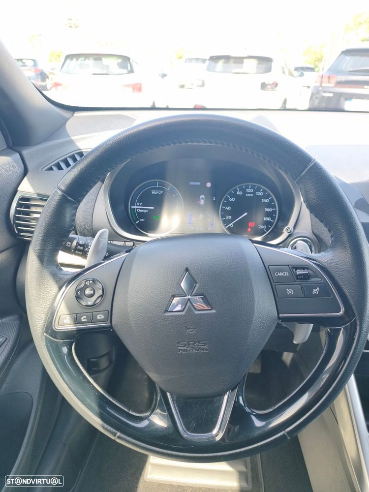 Mitsubishi Eclipse Cross 2.4 PHEV eMotion - 17