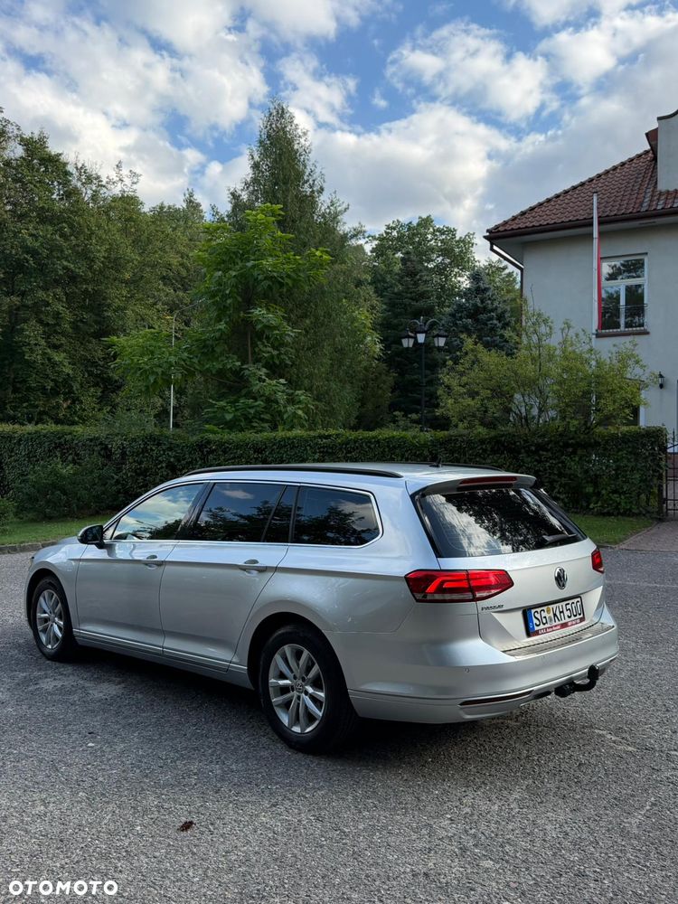 Volkswagen Passat - 15
