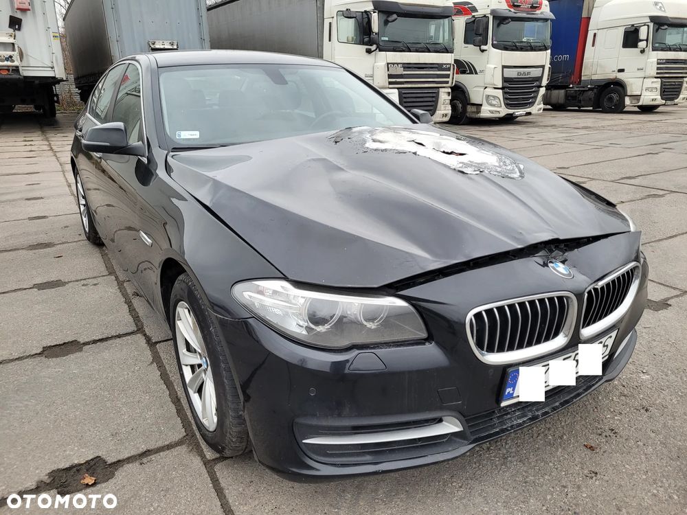 BMW Seria 5 525d xDrive Luxury Line - 14