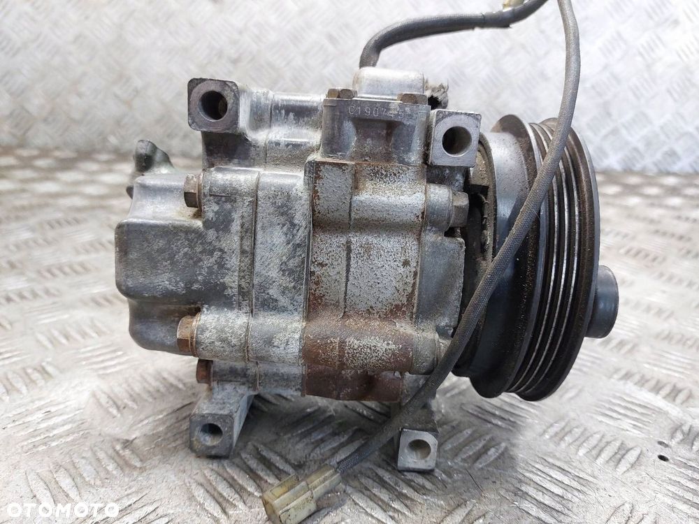 SPRĘŻARKA KOMPRESOR KLIMATYZACJI MAZDA 323F BA 1.5 16V - 5