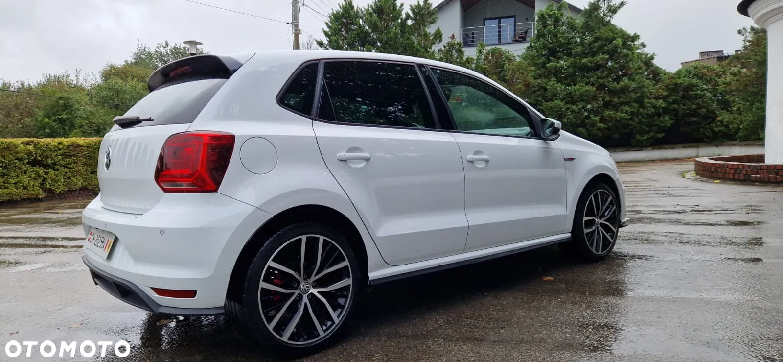 Volkswagen Polo 1.8 TSI (Blue Motion Technology) DSG GTI - 15