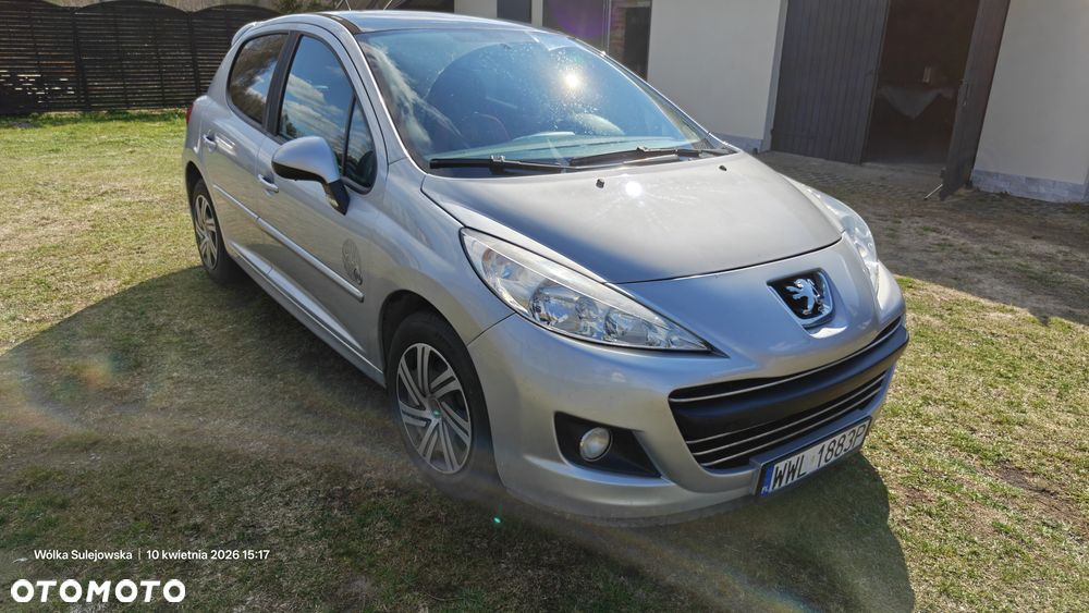 Peugeot 207 HDi FAP 90 (Blue Lion) Business-Line Niveau 1 - 2