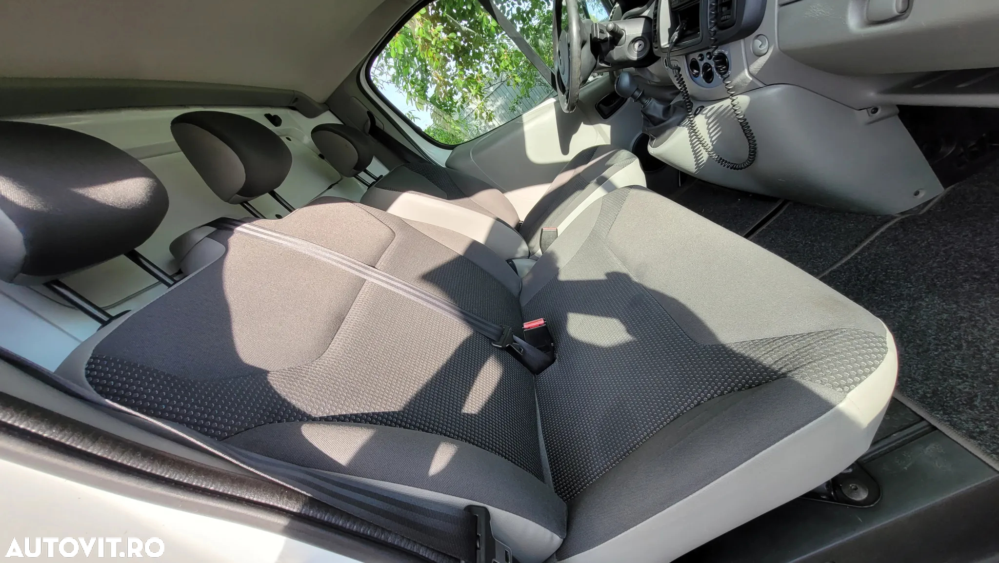 Opel Vivaro 2.0 CDTI L2H1 EcoFlex DPF - 25