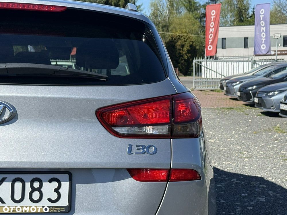 Hyundai i30 1.0 T-GDI Classic + - 10