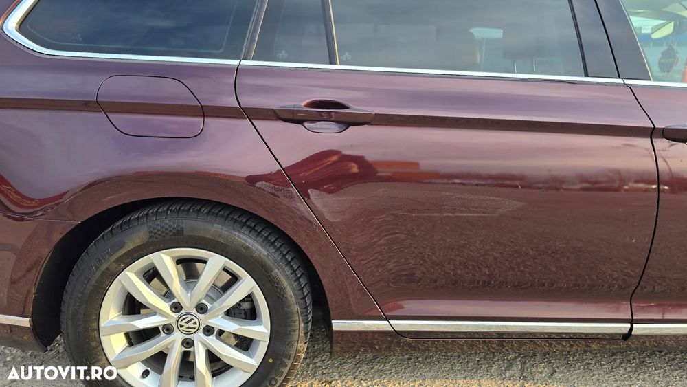 Volkswagen Passat 2.0 TDI DSG Highline - 16