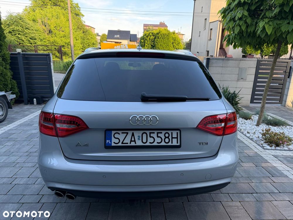 Audi A4 Avant - 11