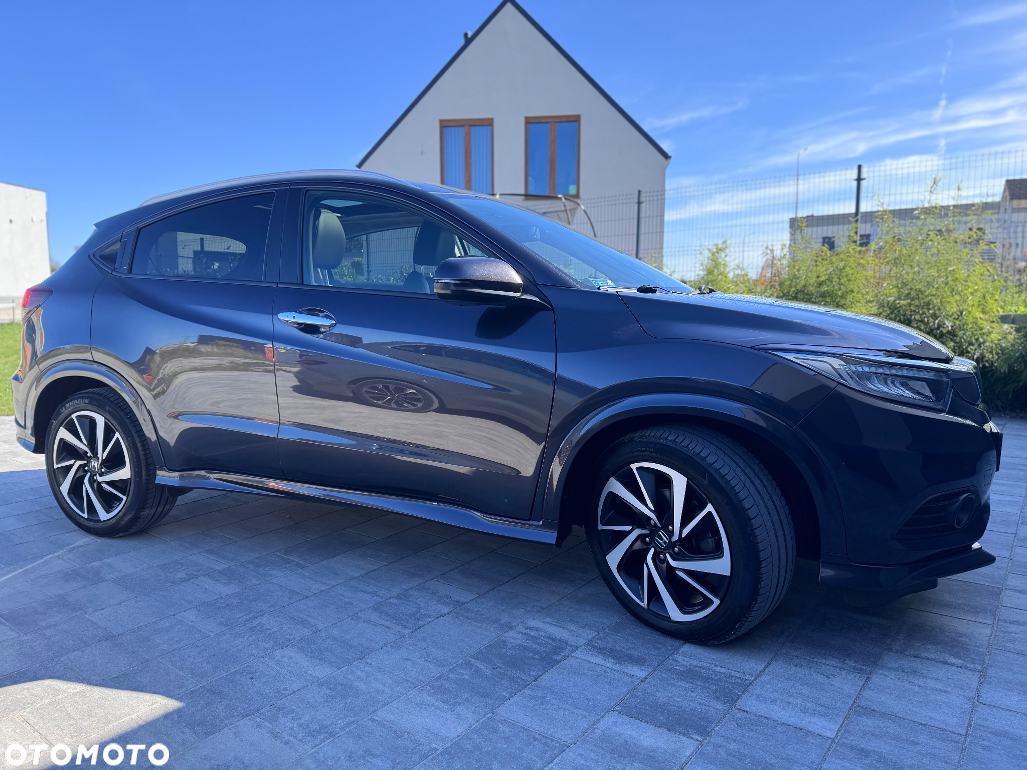 Honda HR-V 1.5 Executive (ADAS / Connect+) CVT - 33