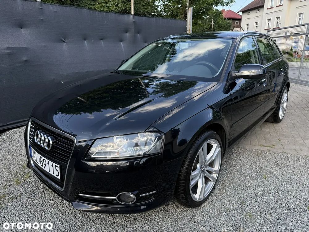 Audi A3 Sportback 1.6 Ambiente - 3