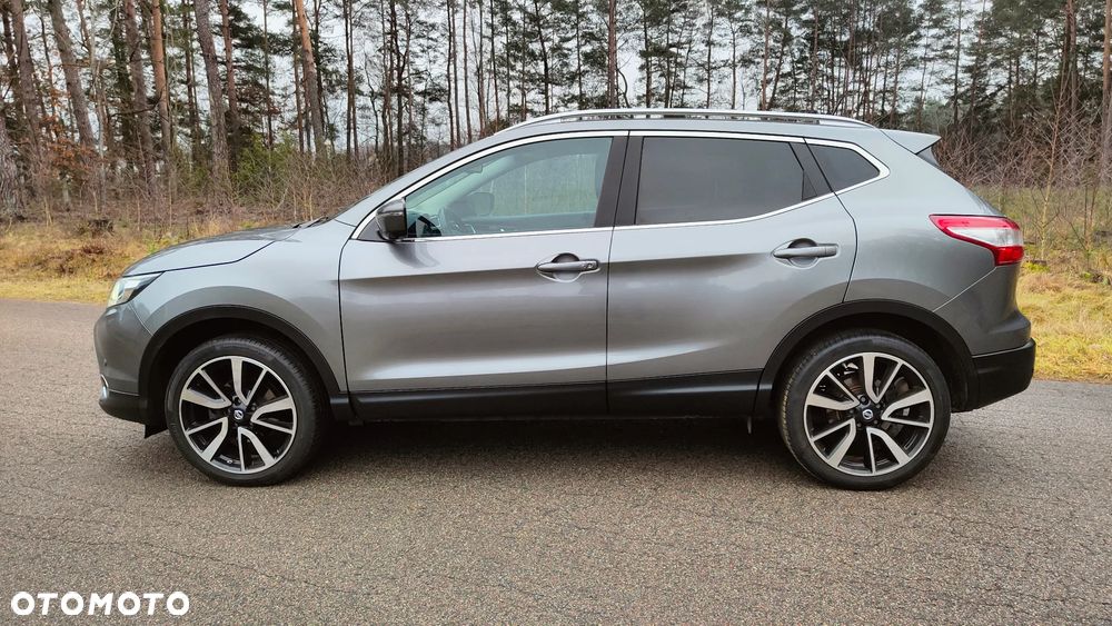 Nissan Qashqai 1.6 dCi Xtronic TEKNA+ - 13