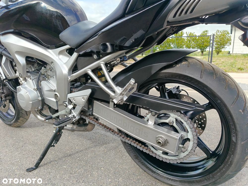 Yamaha FZ6 - 10