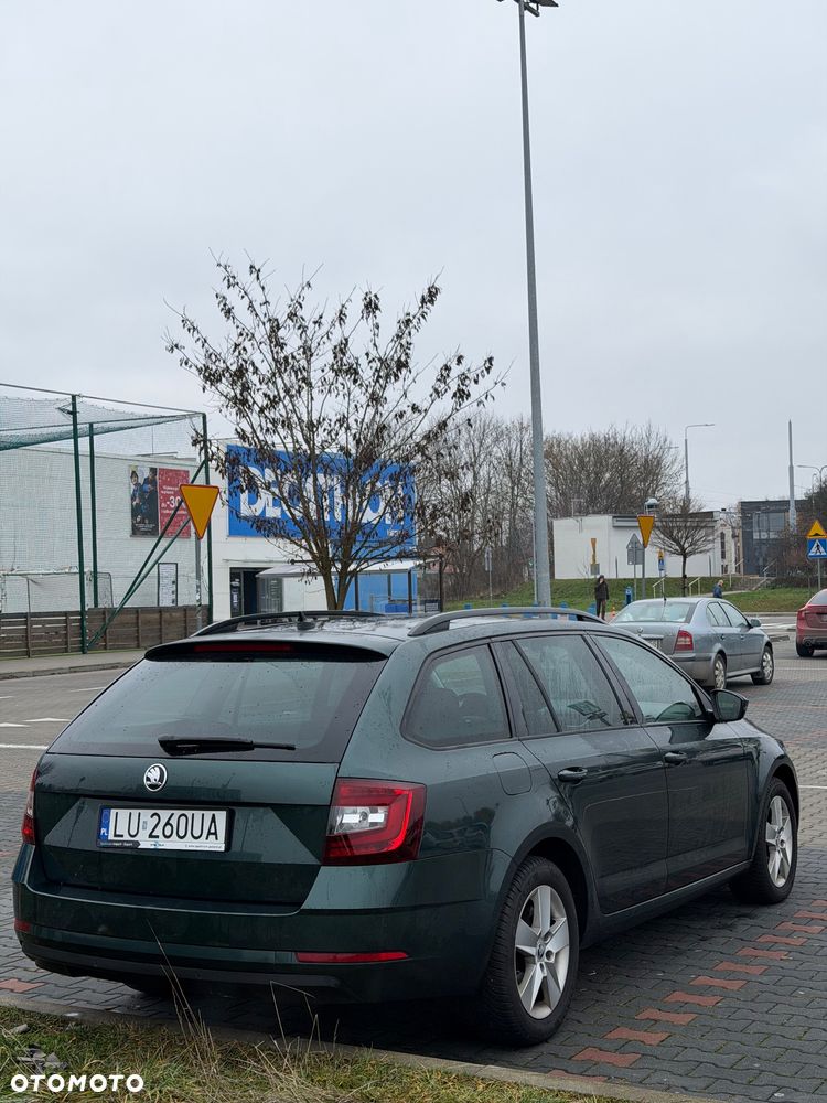 Skoda Octavia 2.0 TDI (Green tec) DSG Style - 5
