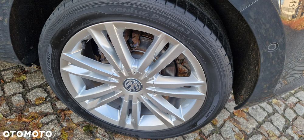 Volkswagen Golf - 33