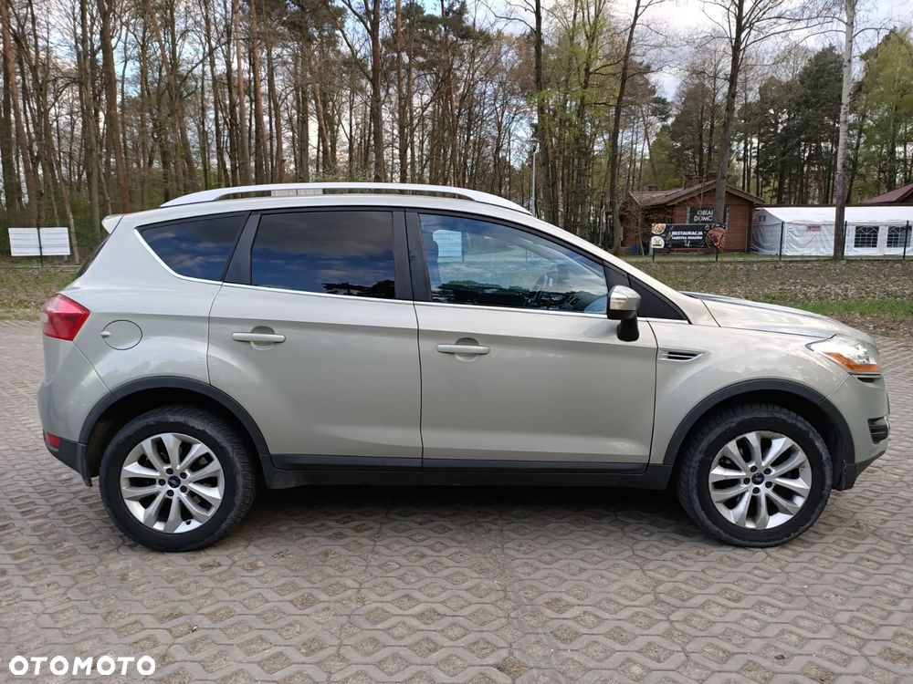 Ford Kuga 2.0 TDCi Titanium - 10