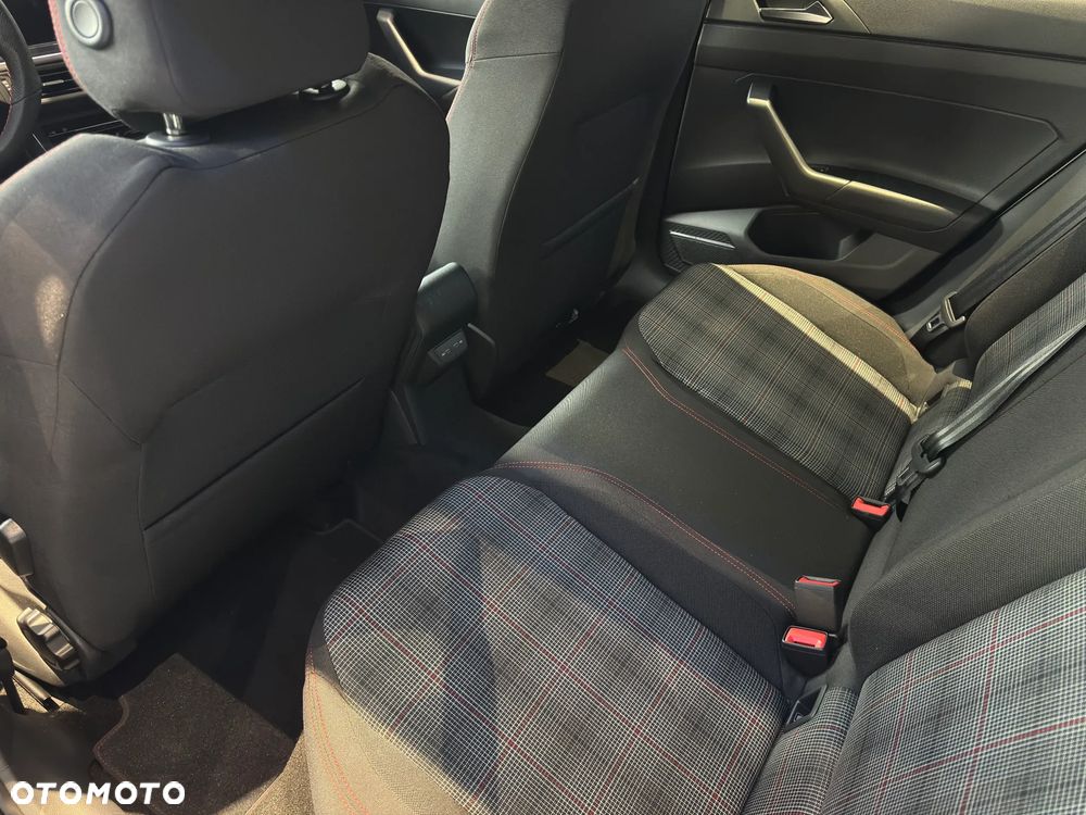 Volkswagen Polo 2.0 TSI GTI DSG - 8
