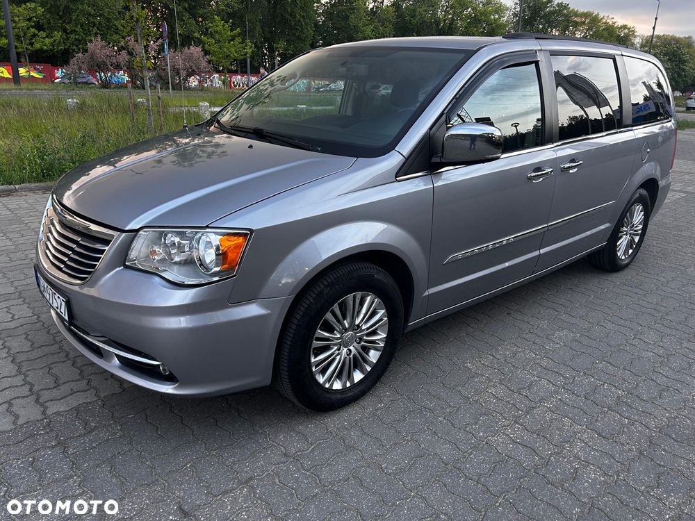 Chrysler Town & Country 3.6 Touring - 3