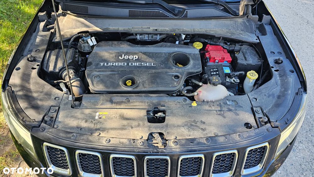 Jeep Compass 2.0 MJD Limited 4WD S&S - 26