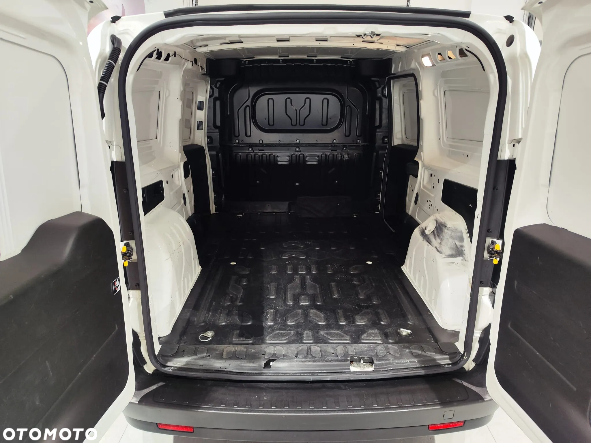 Fiat Doblo - 8