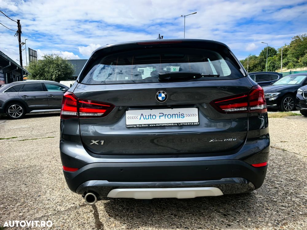 BMW X1 xDrive25e xLine - 10