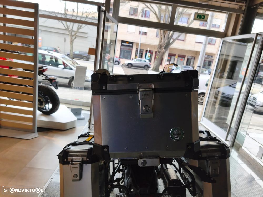 Benelli TRK 702 X - 4