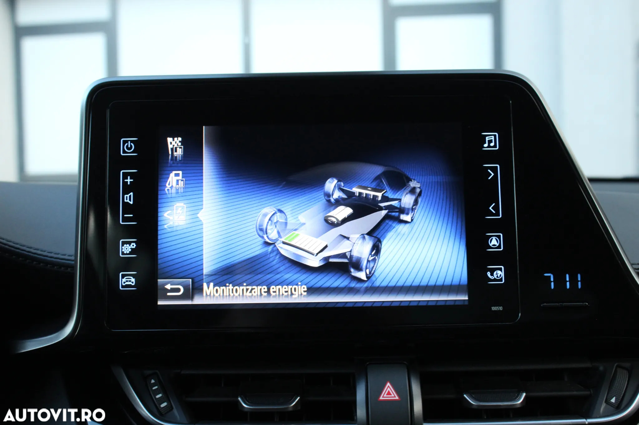 Toyota C-HR 1.8 HSD 122 CP 4x2 CVT Style - 15