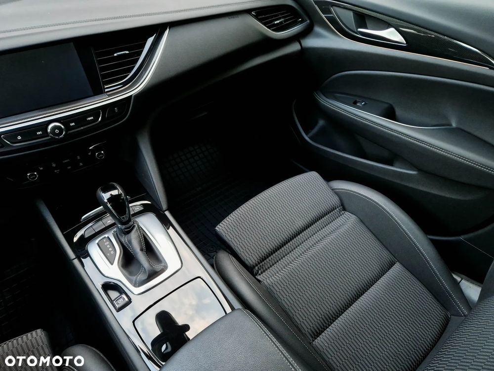 Opel Insignia 2.0 T Business Elegance S&S - 16