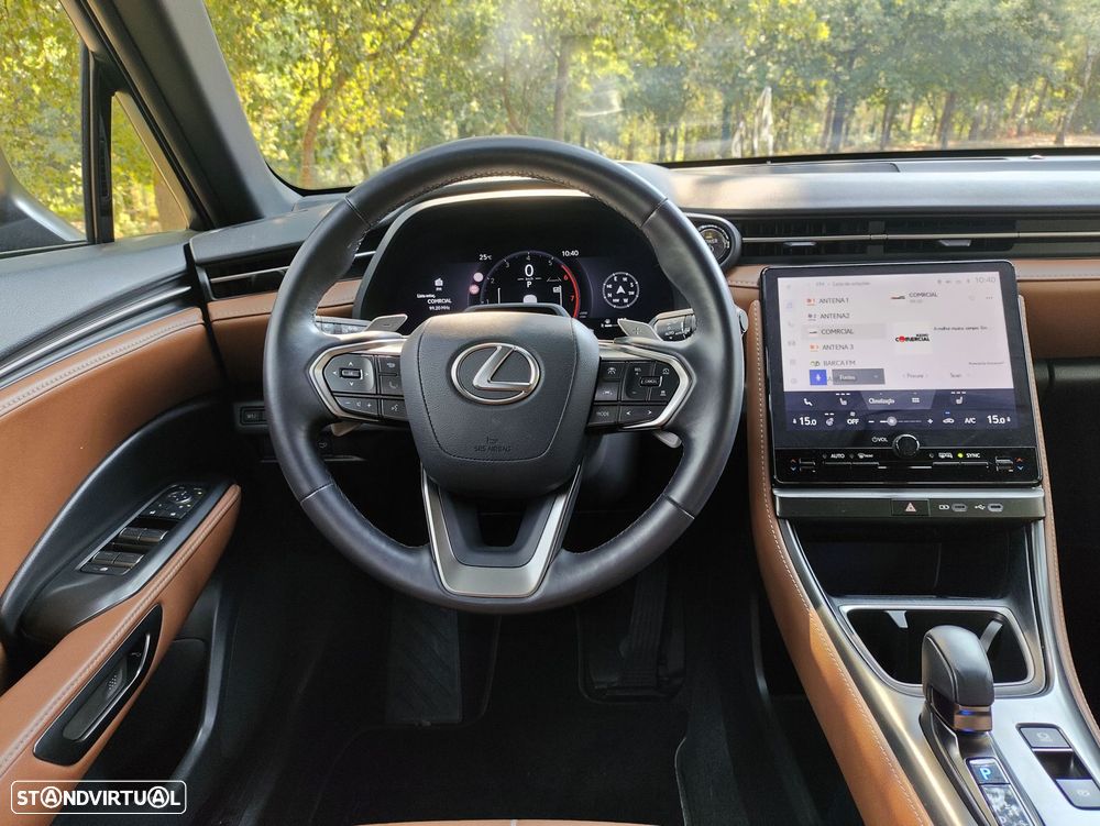 Lexus LBX Relax - 11