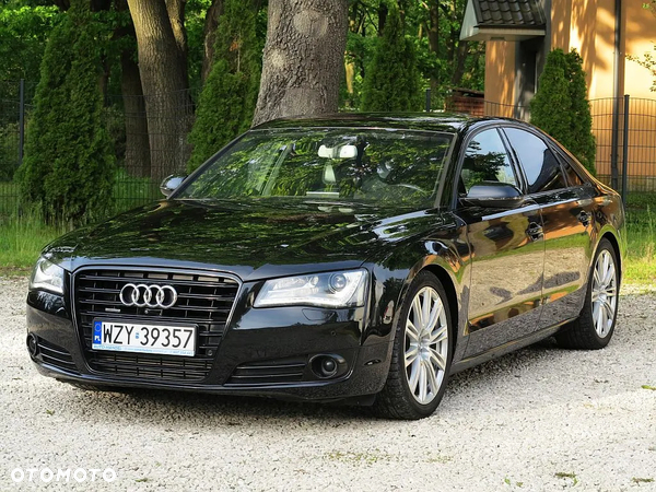 Audi A8 3.0 TDI DPF quattro tiptronic