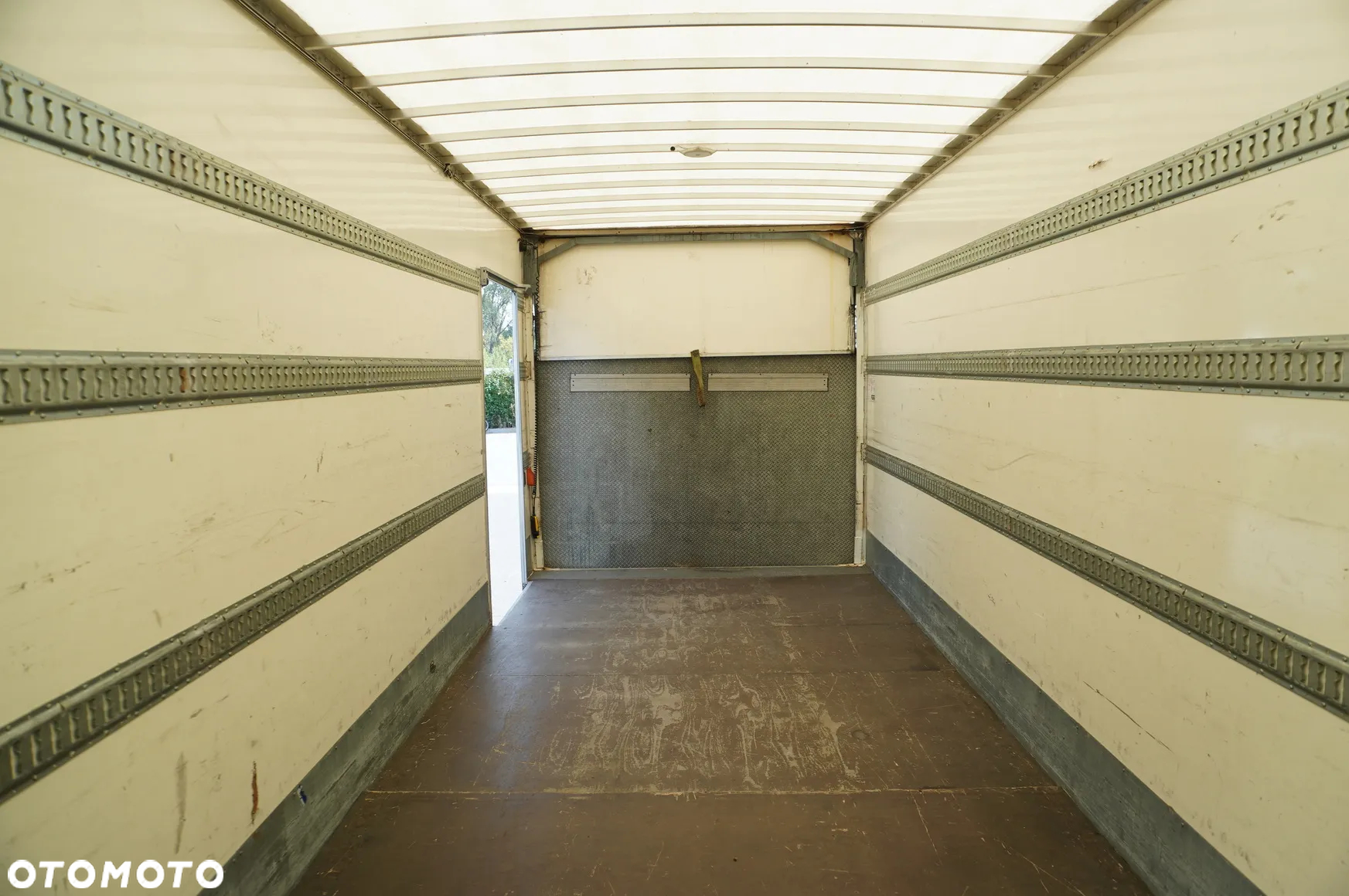 Renault D12 Euro 6 / 18 palet / Winda / r.2017 - 28
