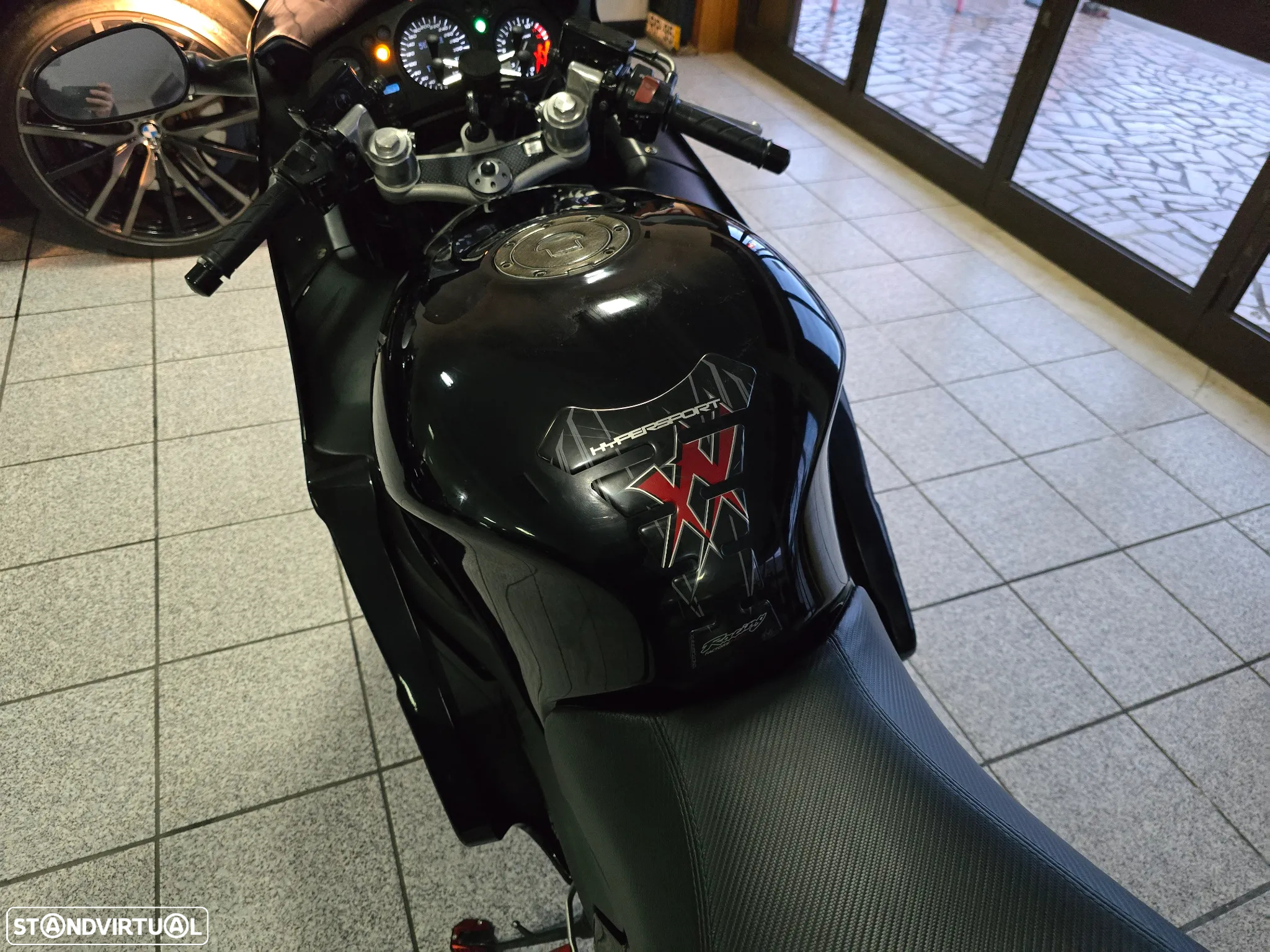 Honda CBR 1100 xx - 9