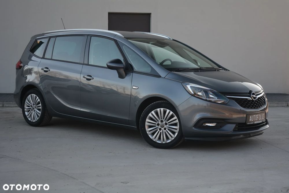Opel Zafira - 9
