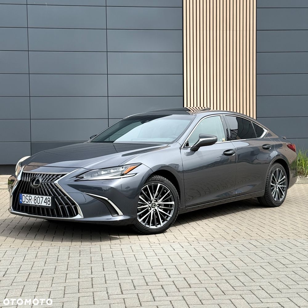 Lexus ES 300h Prestige - 4