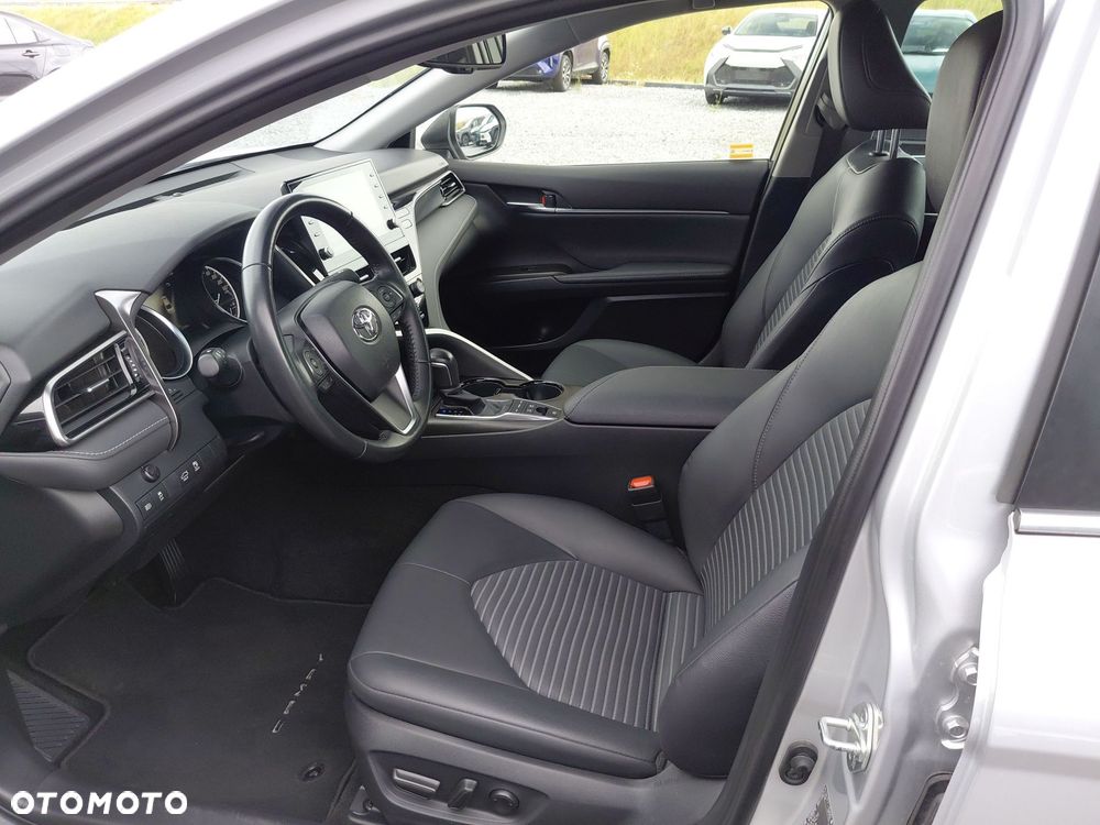 Toyota Camry 2.5 Hybrid Prestige CVT - 15