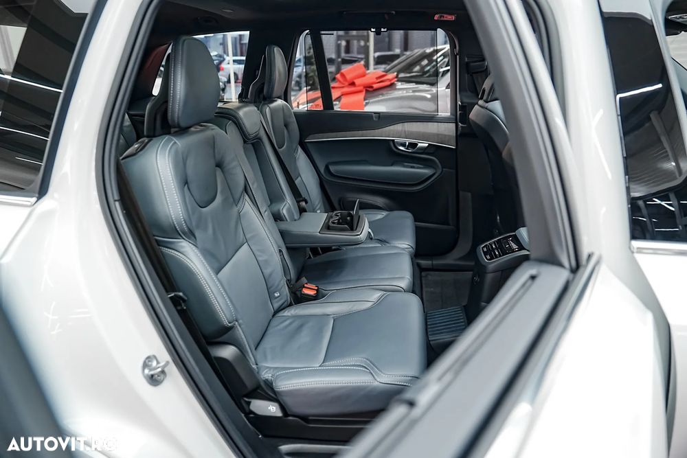 Volvo XC 90 T8 AWD Recharge Geartronic Inscription - 14