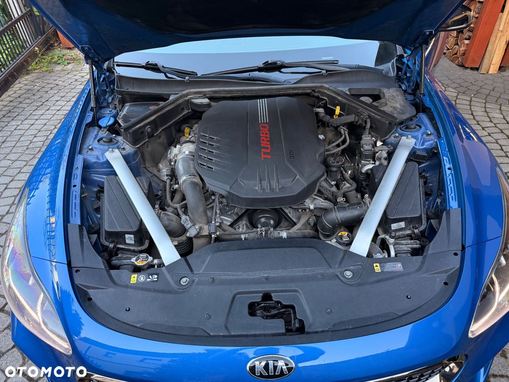 Kia Stinger - 15