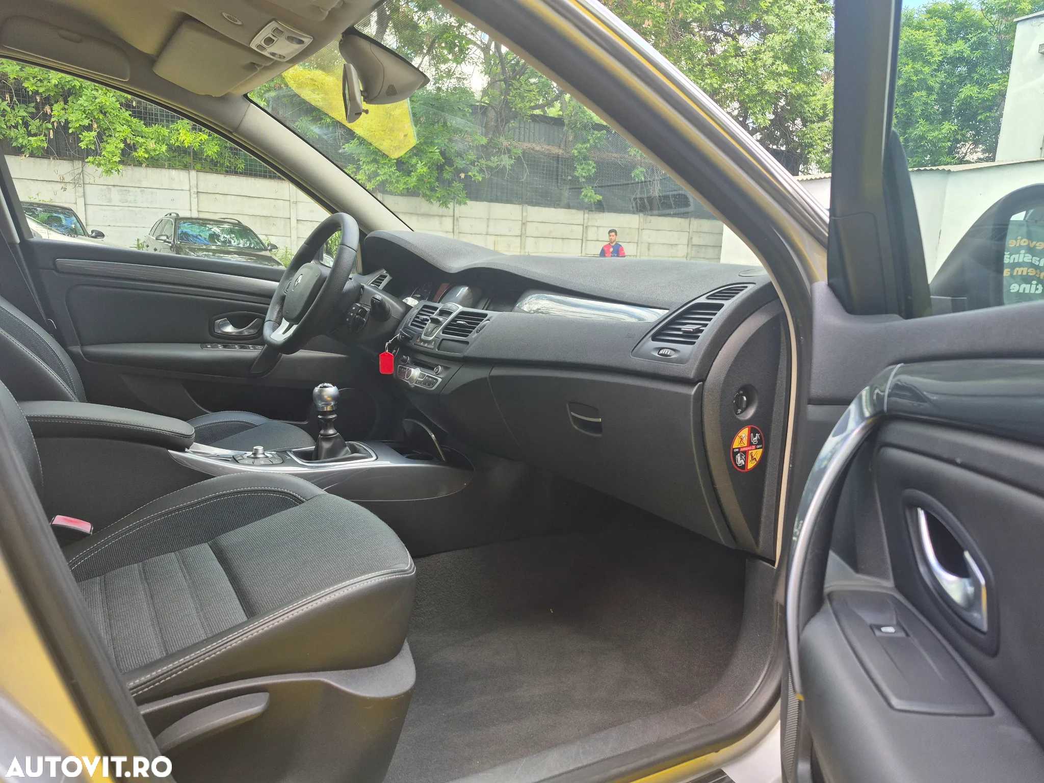 Renault Laguna 2.0dCi Privilege - 11