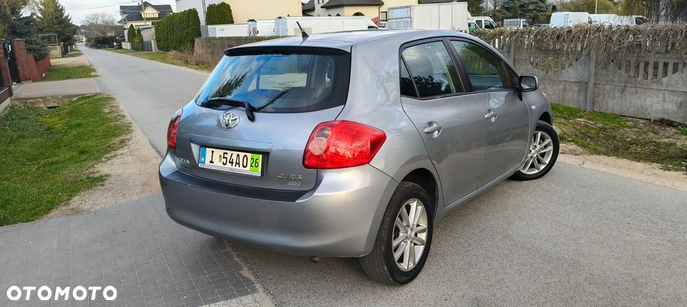 Toyota Auris 1.4 D-4D Life - 4