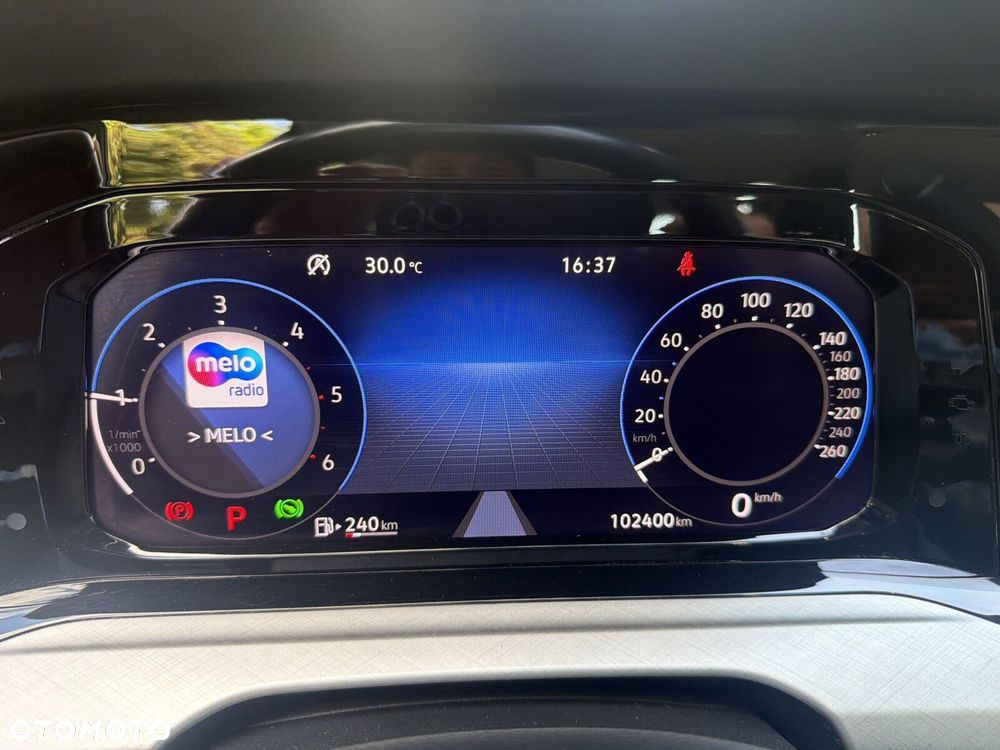 Volkswagen Golf Variant 2.0 TDI Life DSG - 16