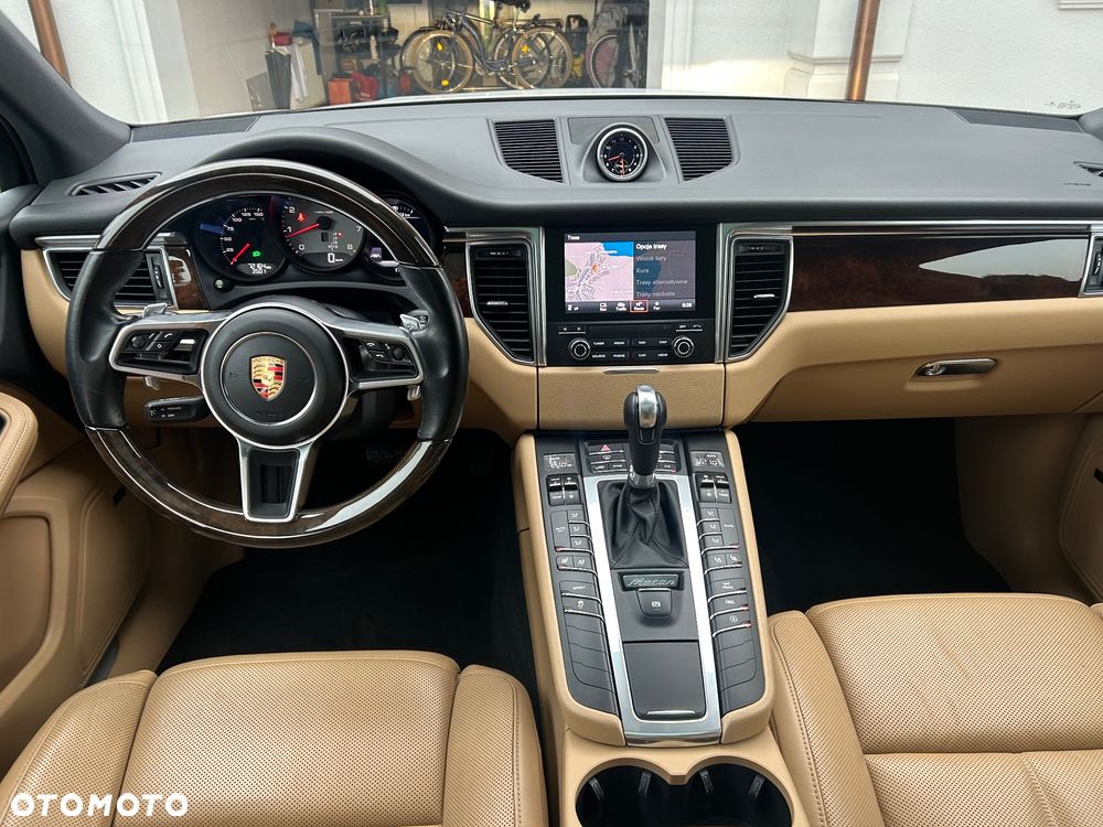 Porsche Macan S - 13