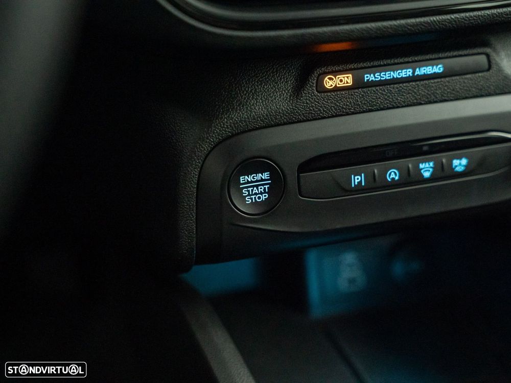 Ford Focus - 25