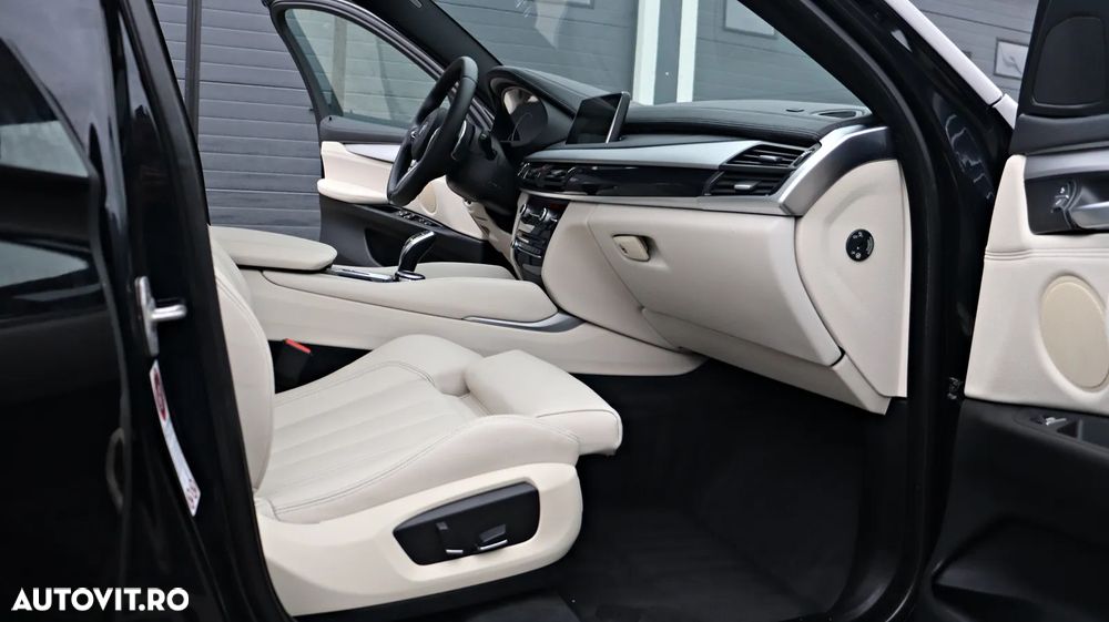 BMW X6 xDrive30d - 16