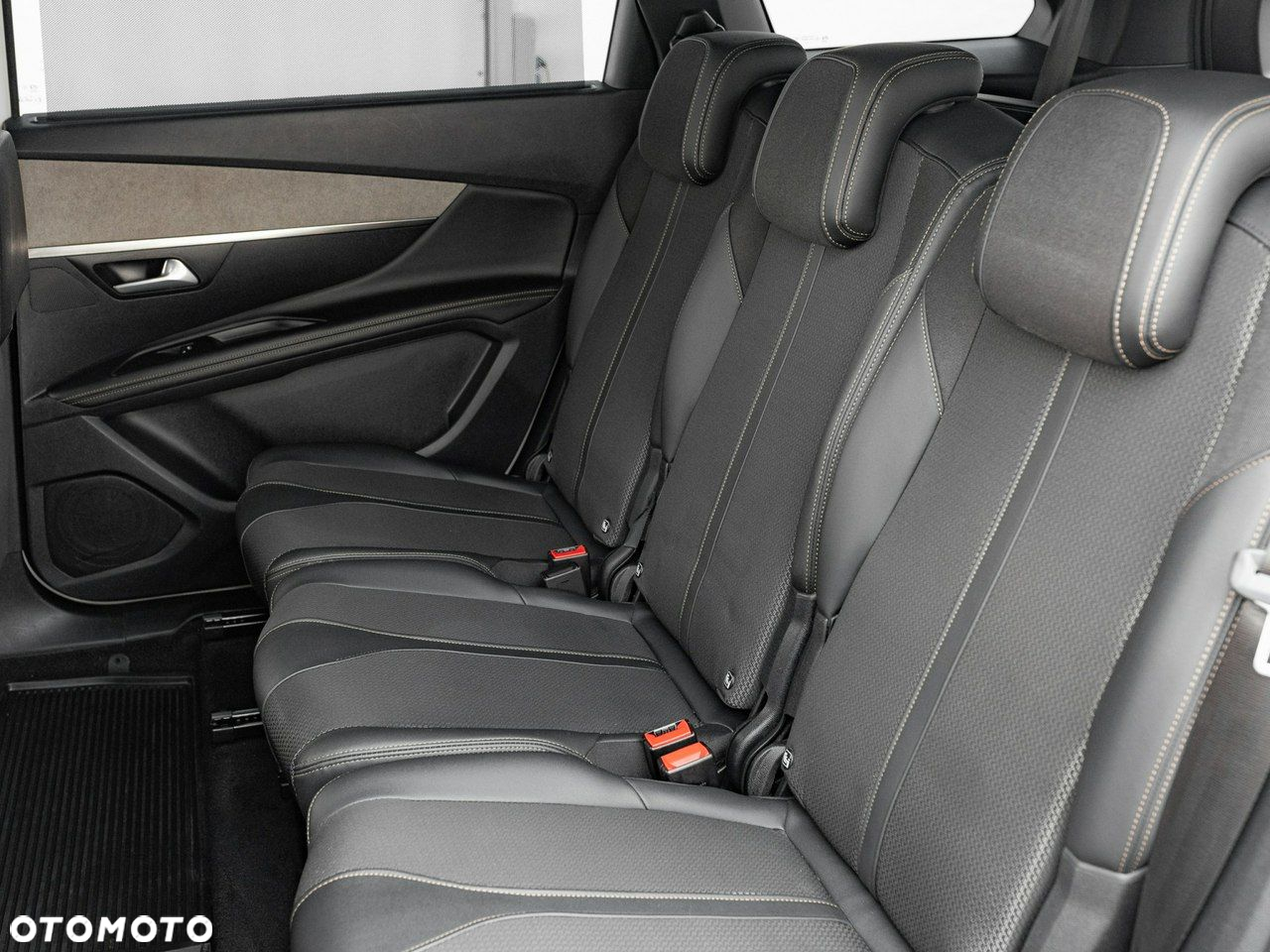 Peugeot 5008 - 27