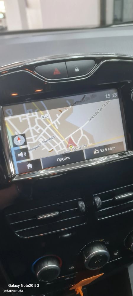 Renault Clio TCe 90 Limited - 18