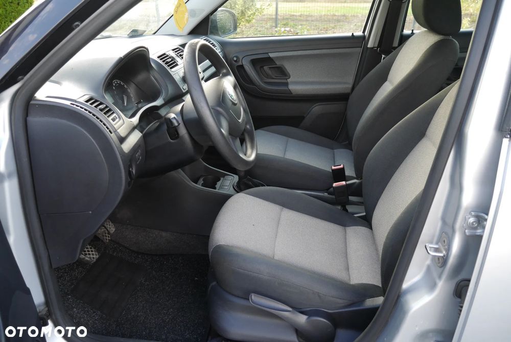 Skoda Fabia - 9