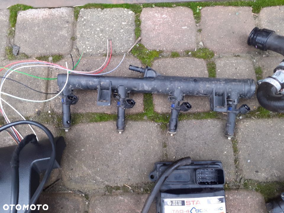 INSTALACJA GAZOWA STAG AG4Q Z PEUGEOT 307SW 2.0 BENZYNA - 6