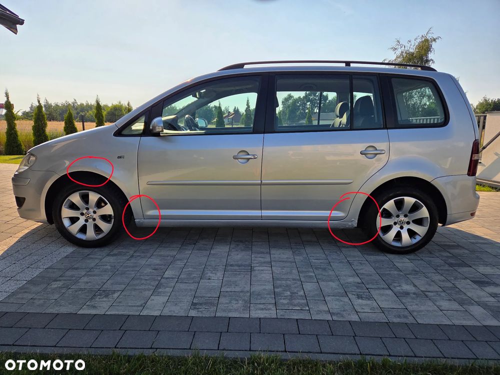 Volkswagen Touran 2.0 TDI Q-Line - 10