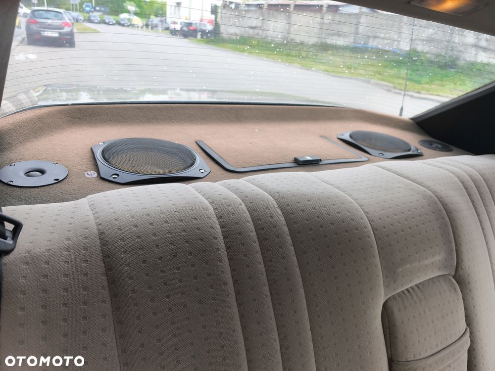 Mercedes-Benz W124 (1984-1993) - 9