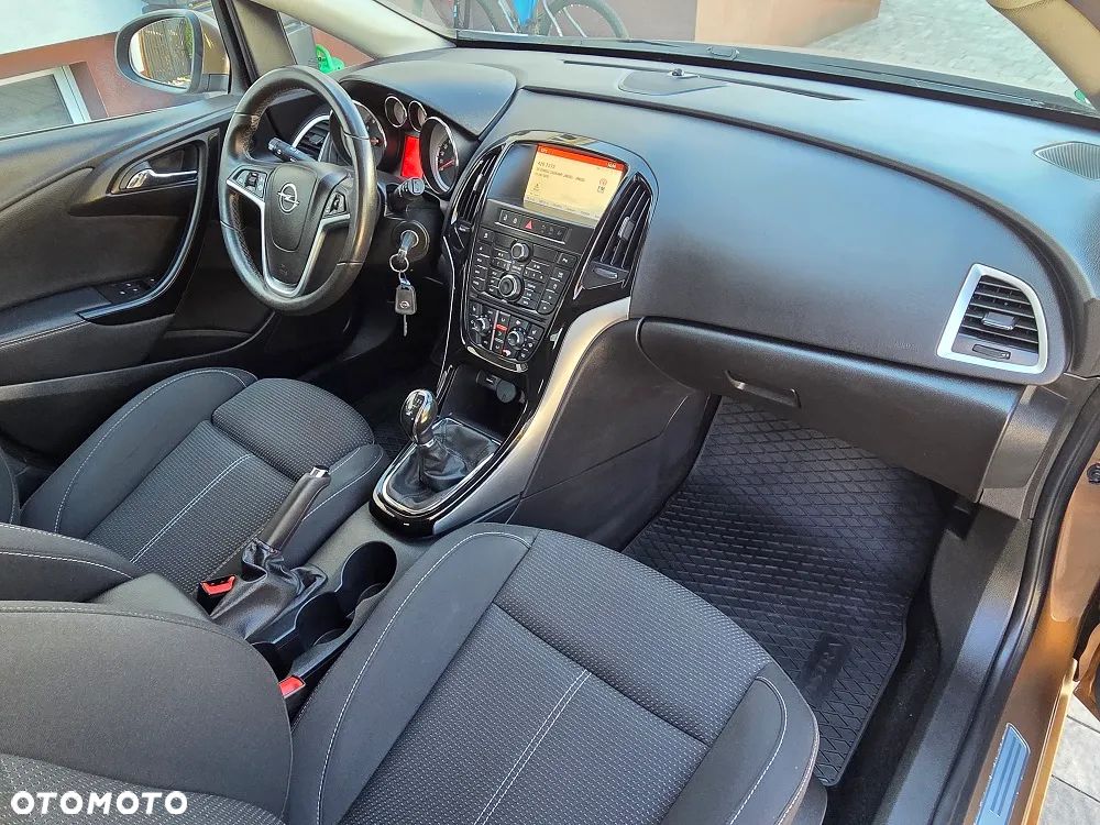 Opel Astra 1.6 Exklusiv - 8