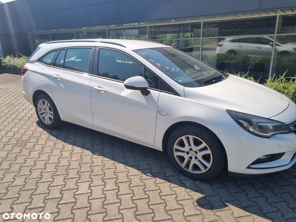 Opel Astra - 1