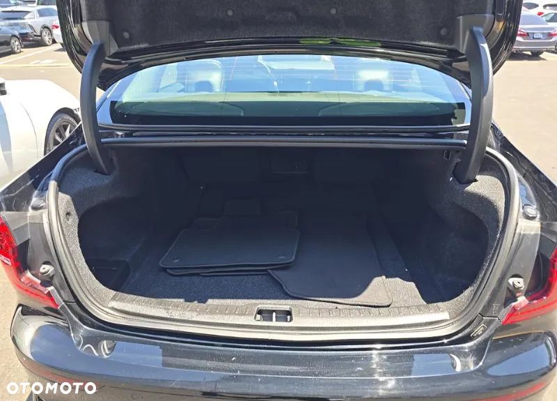Volvo S60 - 12