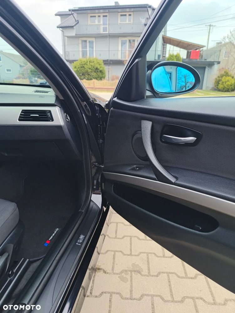 BMW Seria 3 - 27